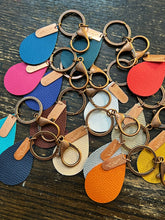 Load image into Gallery viewer, Copper and Leather Orchid Key Chain
